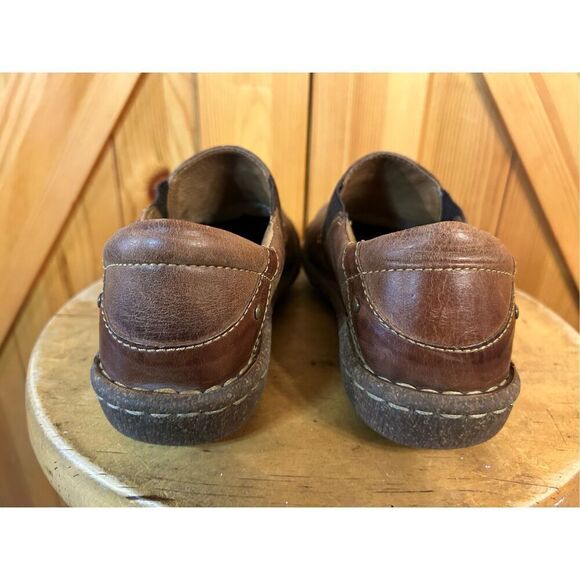 BORN Women's Distressed BROWN LEATHER Slip On CASUAL Moc Cushioned SZ US 7.5 - Picture 4 of 9